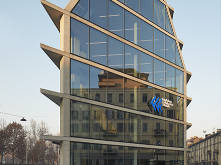 COIMA-SGR-feltrinelli-porta-volta-GALLERY-01-440×330-4